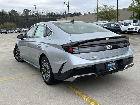 Used 2026 Hyundai Sonata SEL image 4
