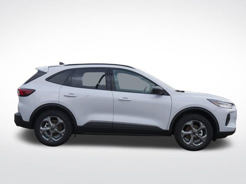 New 2026 Ford Escape ST-Line w/ Tech Pack #1 AWD/4WD image 2