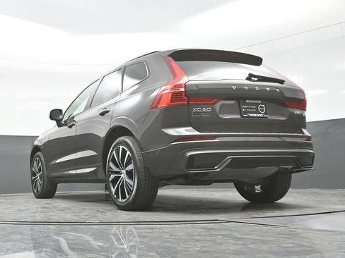 Used 2024 Volvo XC60 B5 Plus w/ Protection Package Premier AWD/4WD image 27
