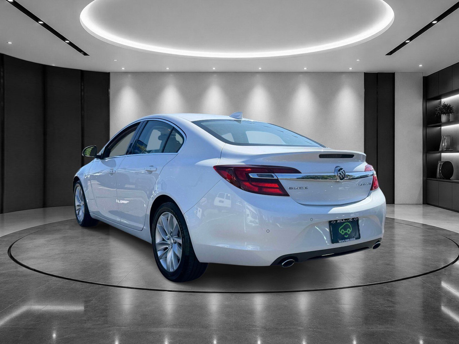 Used 2017 Buick Regal Premium w/ Driver Confidence Package #1 FWD image 4