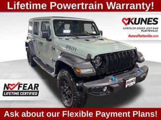 Used 2023 Jeep Wrangler Unlimited w/ Sun & Screen Package video 1