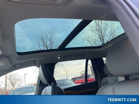 Used 2021 Volvo XC90 T6 Momentum w/ Advanced Package image 39