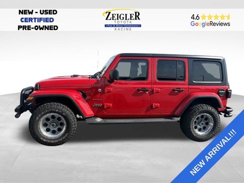 Used 2019 Jeep Wrangler Unlimited Sahara AWD/4WD image 2