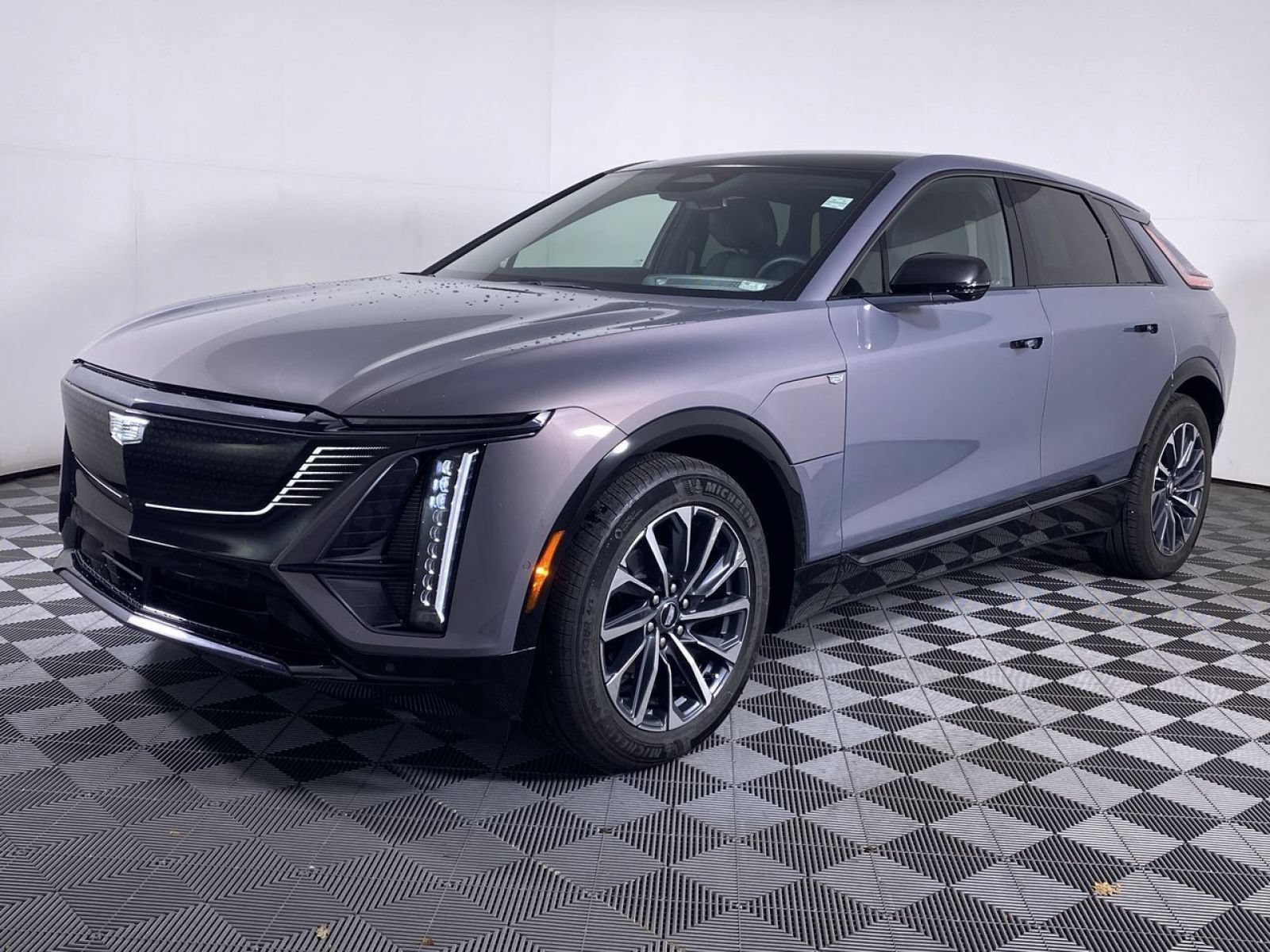 Certified 2024 Cadillac Lyriq Sport AWD/4WD image 16