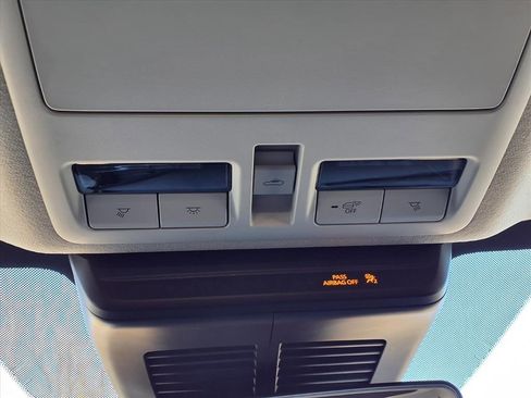 Used 2025 MAZDA CX-30 AWD 2.5 S w/ Preferred Package image 19