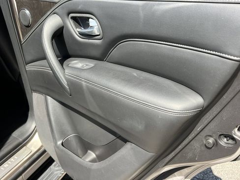 Used 2023 INFINITI QX80 Luxe w/ Cargo Package image 14