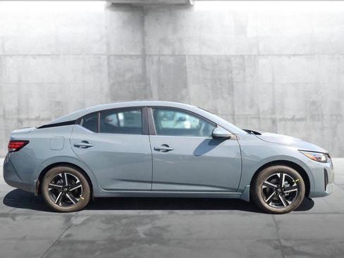 New 2025 Nissan Sentra SV w/ All-Weather Package image 5