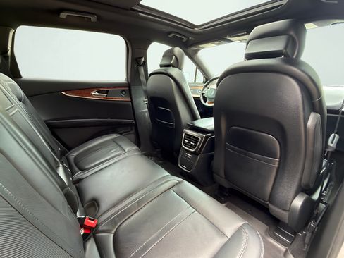 Used 2020 Lincoln Nautilus Reserve w/ Equipment Group 201A AWD/4WD image 29