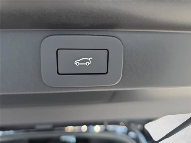 New 2026 Land Rover Range Rover SE AWD/4WD image 13