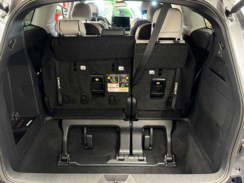 Used 2025 Toyota Sienna XSE image 23
