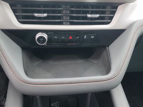 New 2026 Ford Explorer Active image 34