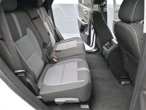 Used 2025 Chevrolet Blazer LT image 16