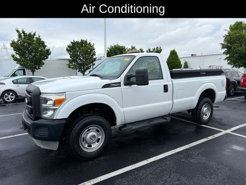 Used 2011 Ford F250 XL w/ Skid Plate Pkg AWD/4WD image 8