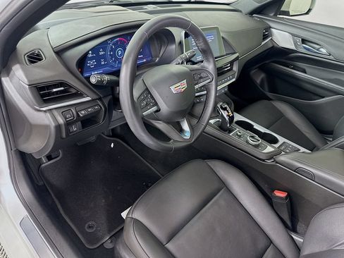 Used 2022 Cadillac CT4 Premium Luxury RWD image 9