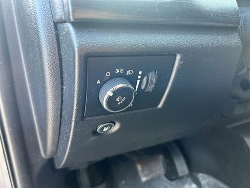 Used 2020 Jeep Grand Cherokee Laredo w/ Quick Order Package 2BN North image 11