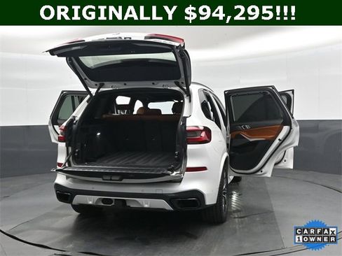 Used 2023 BMW X5 M50i w/ Executive Package image 49
