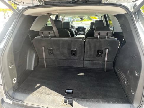 Used 2020 Chevrolet Traverse LT w/ LT Premium Package AWD/4WD image 27