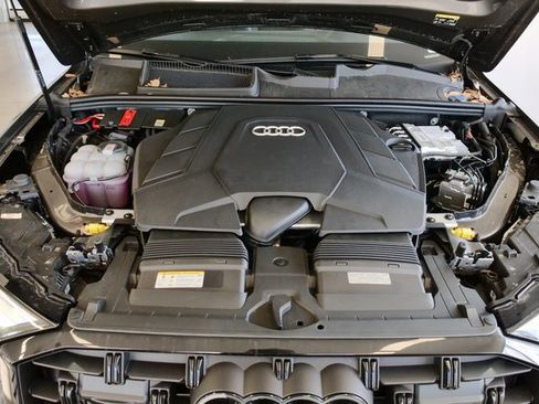 New 2026 Audi Q7 3.0T Premium image 9
