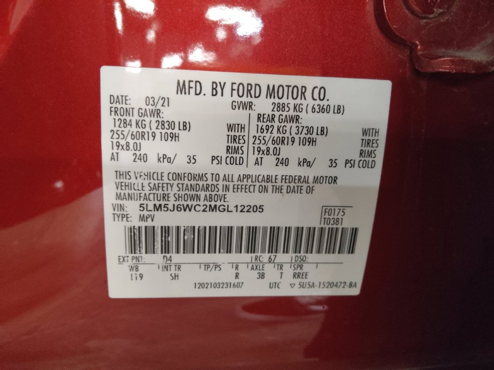 Used 2021 Lincoln Aviator 2WD w/ Class IV Trailer Tow Package image 33