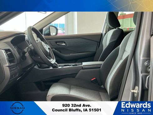 Used 2023 Nissan Rogue SV AWD/4WD image 21