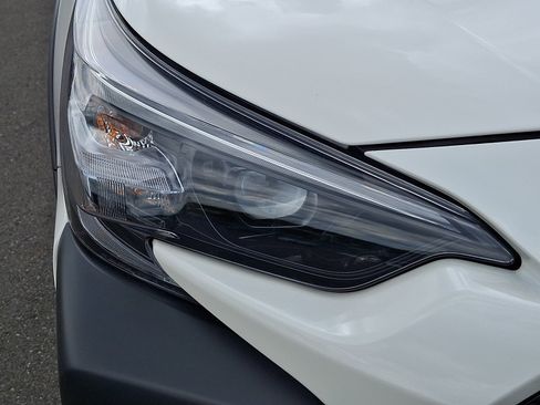 Certified 2025 Subaru Outback Onyx Edition AWD/4WD image 9
