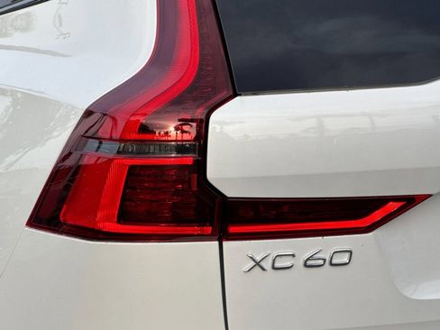 New 2026 Volvo XC60 T8 Ultra w/ Protection Package Premier image 26