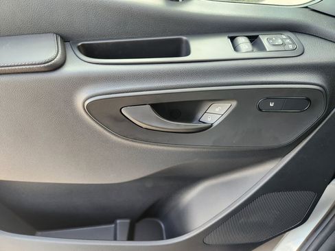 New 2025 Mercedes-Benz Sprinter 2500 image 15