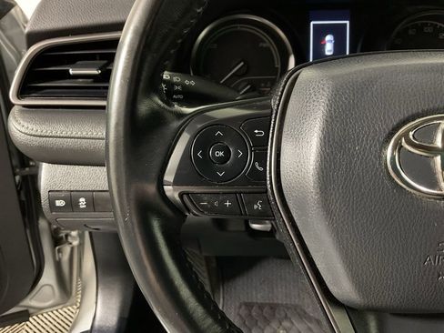 Used 2022 Toyota Camry SE image 26