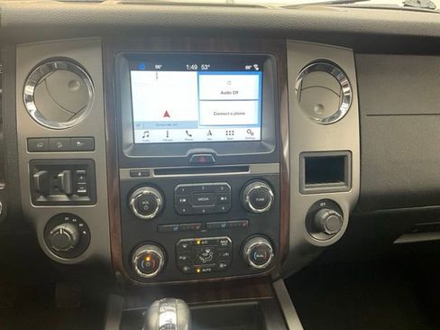 Used 2017 Ford Expedition EL Platinum AWD/4WD image 11