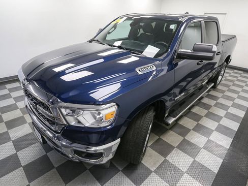 Used 2023 RAM 1500 Big Horn AWD/4WD image 6