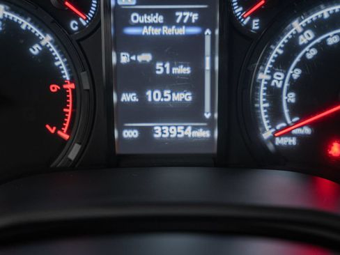 Used 2023 Toyota 4Runner SR5 Premium w/ Moonroof Package RWD image 42