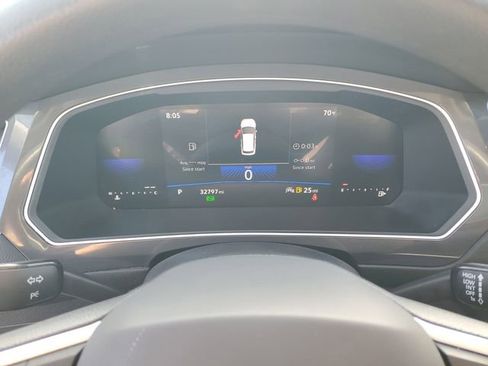 Used 2023 Volkswagen Tiguan S image 18