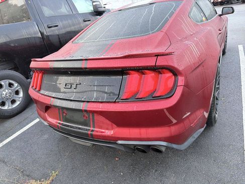Used 2018 Ford Mustang GT RWD image 5