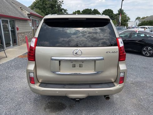 Used 2011 Lexus GX 460 AWD/4WD image 6