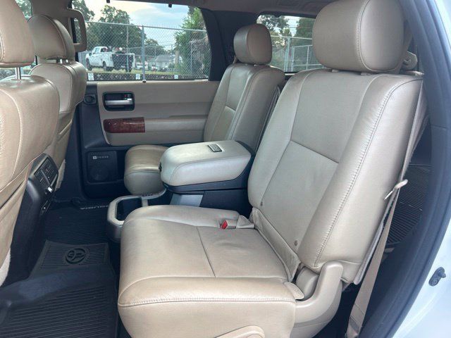 Used 2020 Toyota Sequoia Platinum RWD image 22