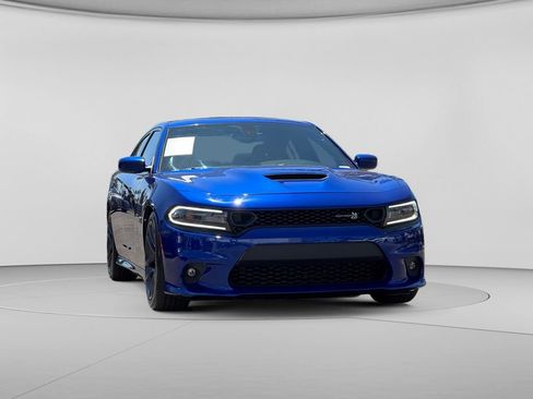 Used 2020 Dodge Charger Scat Pack RWD image 4