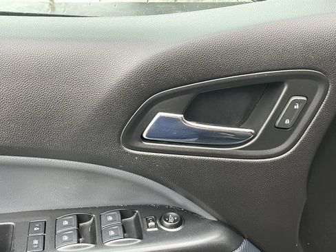 Used 2017 Chevrolet Colorado Z71 image 29