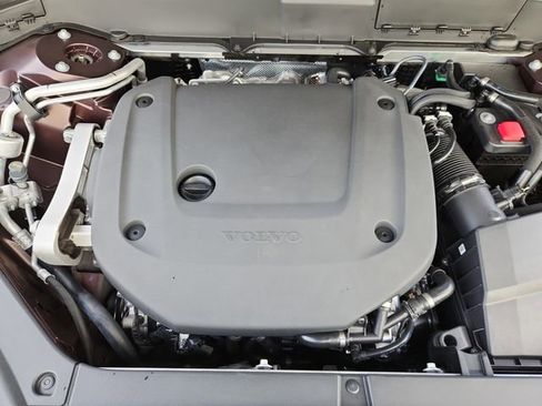 New 2026 Volvo XC90 B6 Ultra w/ Protection Package image 19