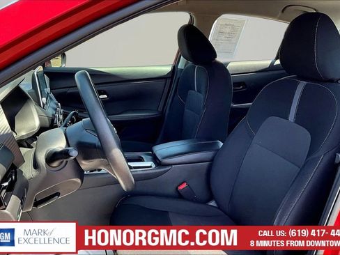 Used 2024 Nissan Sentra SV FWD image 21