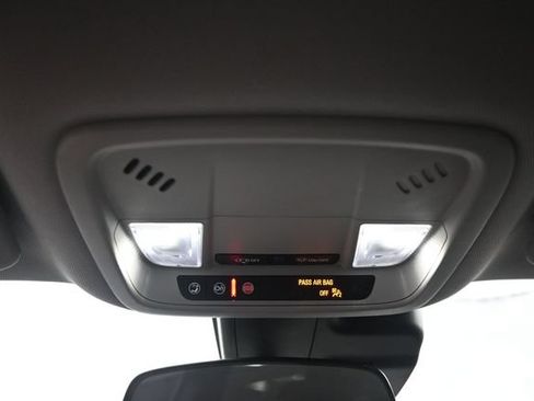 Used 2025 Chevrolet Malibu LT FWD image 31