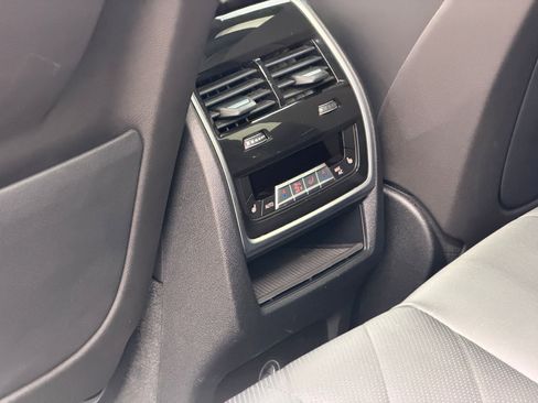 Used 2023 BMW X5 xDrive45e w/ M Sport Package image 26