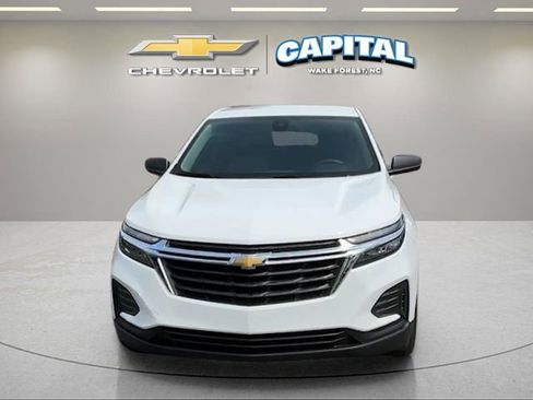 Used 2024 Chevrolet Equinox LS image 8