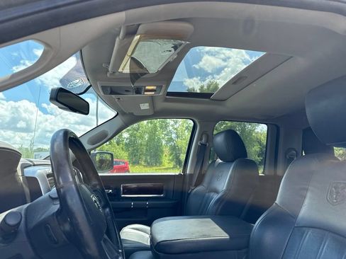 Used 2012 RAM 1500 Laramie AWD/4WD image 10
