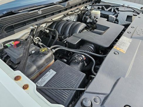 Used 2017 Chevrolet Silverado 1500 LT w/ Texas Edition image 65