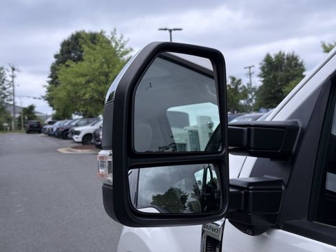 Used 2020 Ford F250 Lariat w/ Lariat Ultimate Package AWD/4WD image 15