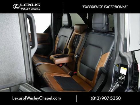 Used 2023 Ford Bronco Outer Banks image 21