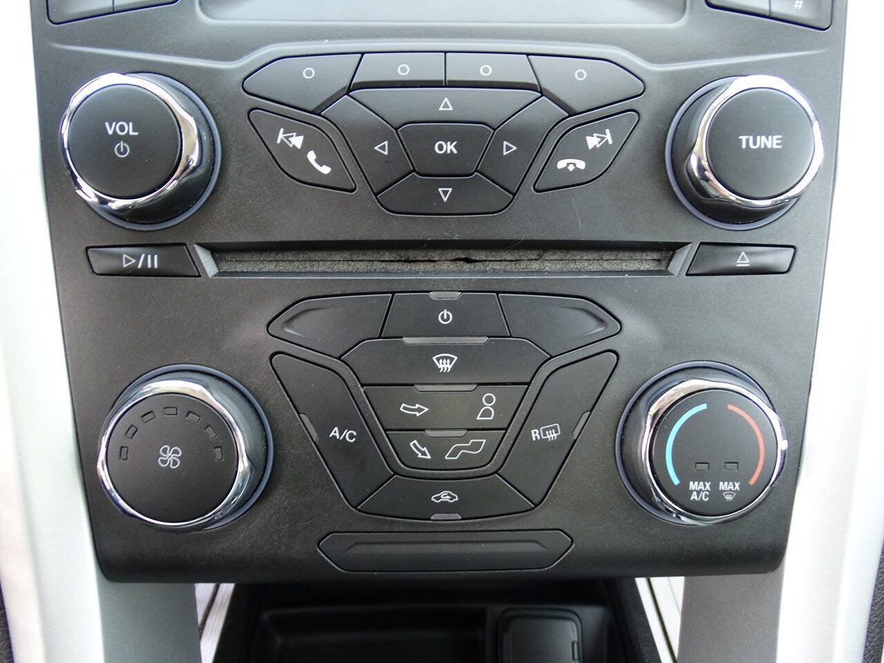 Used 2015 Ford Fusion S FWD image 22