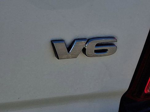 Certified 2018 Toyota Tacoma TRD Sport image 30