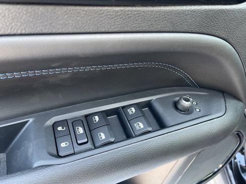 New 2026 Jeep Compass Limited image 19