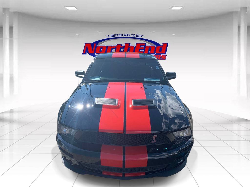 Used 2009 Ford Mustang Shelby GT500 RWD image 2